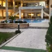 Beachfront apartment with pool and modern amenities in Hurghada.