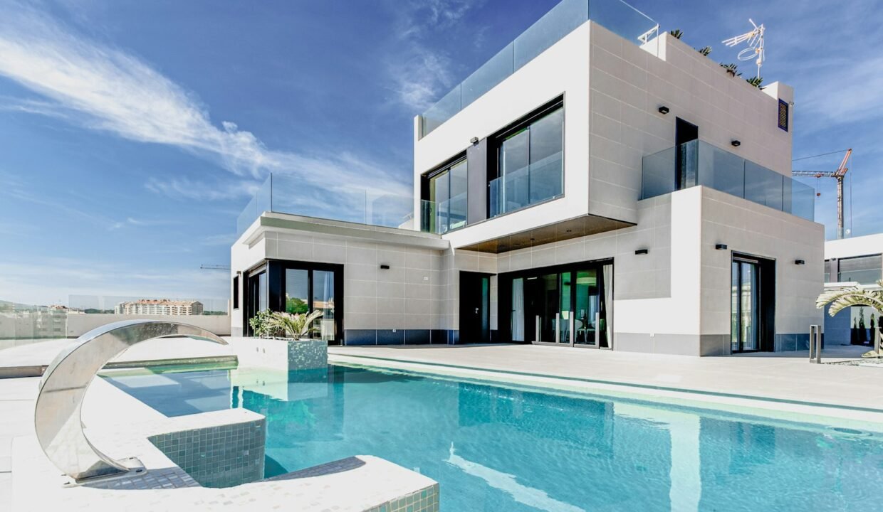 Property Classes in Hurghada: Class A, B, C & Super Lux — A Complete Guide to Finishing Standards 2026 - MAMO Property